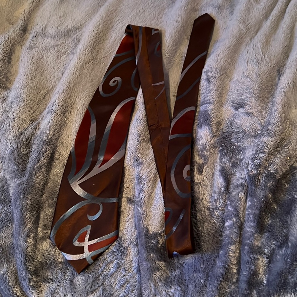Magnoli Clothiers Doctor Who Swirly Tie
